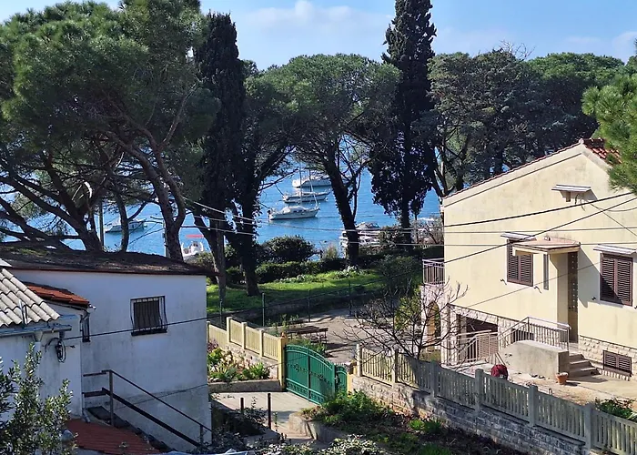 Apartman Elena & Lana