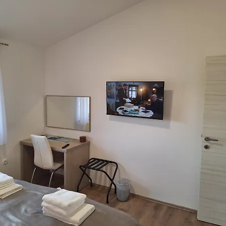 Elena & Lana Apartmán Zadar