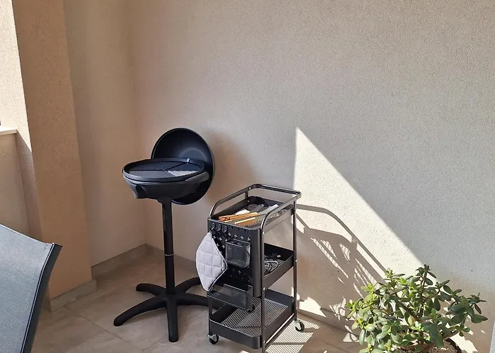 Apartman Elena & Lana *